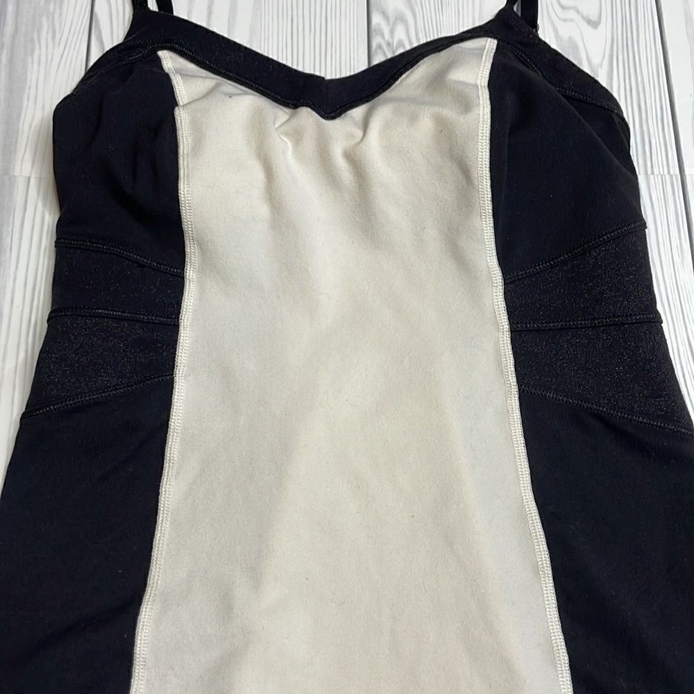 Lululemon Color Block Black And White Elongate Ta… - image 2